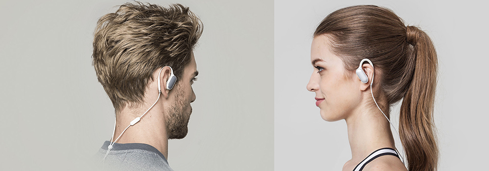 спортивные наушники в белом цвете